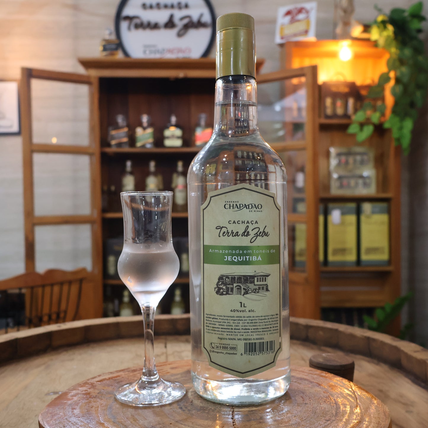 Cachaça Terra do Zebu Jequitibá